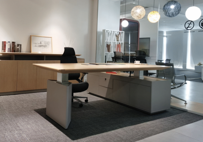The Goods of Executive Standing Desk in Your Daily Work